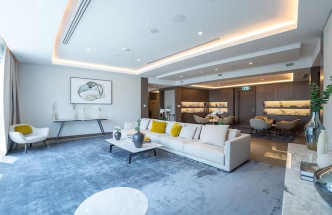 Opera Grand Burj Khalifa & Fountain View - Photo 5