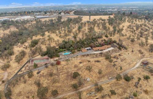 Ranch Stay-A 240 acre Working Ranch - Foto 51