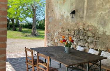 Podere I Sorbi, Spacious Tuscan Villa in Lajatico, Near Pisa & Volterra - Foto 21