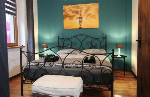 Rustikal trifft Modern, Bar Keller, Terrasse, 2 Schlafzimmer - Foto 2