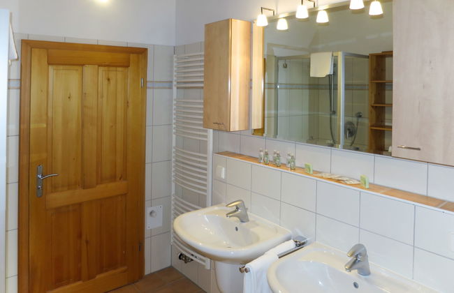 5 bedroom House in Ruhpolding with garden and terrace - Photo 19