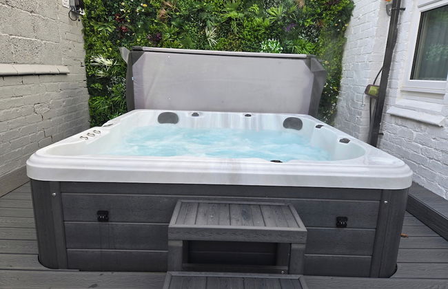 Derby City Centre Apartment With Roof Top Hot Tub - Foto 21