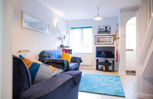 Reeve House - 2-Bed - FREE Parking & Wi-Fi - Foto 1