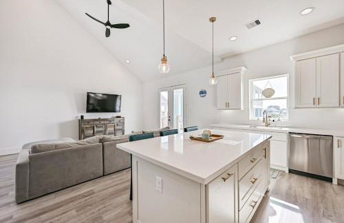 Walk 2 Beach & Huge Pool! Pets Allowed! Salty Sea Dawg - Photo 9