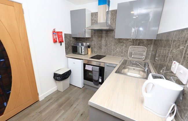 VR Apartments - Photo 52