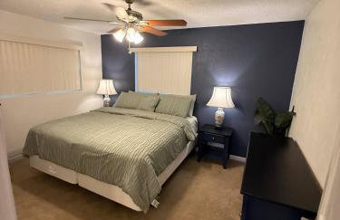 Best 4 Master King bedroom/ Fun Daytona Beach Home - Foto 46
