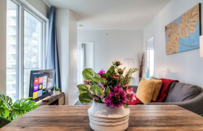 Panorama Suites Downtown Toronto - Photo 37