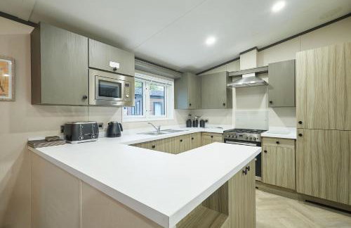 Happy Days Lodge with Hot Tub - Foto 15