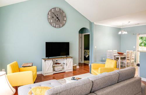 Sneads Ferry Home Close to Beaches and Boat Ramp! - Foto 5