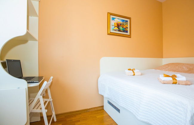 Apartment 3 Beaches With Free Parking - Photo 9