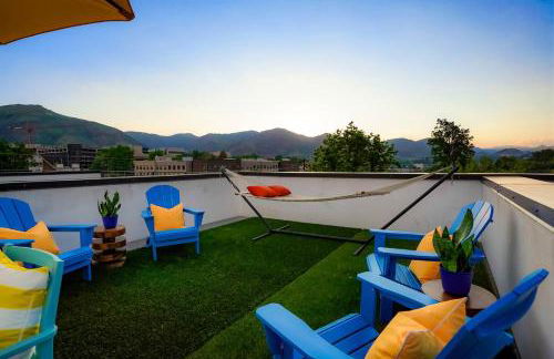 Million Dollar Rooftop MTN Views -2 King Beds-DT Golden - Photo 6
