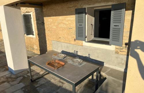 Studio dans maison typique du cap Corse - Foto 16