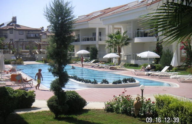 Wonderful 3 bed Duplex in Sought After Prime Community - Foto 1