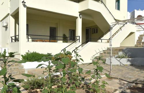 Krios Summer Stay - Photo 1