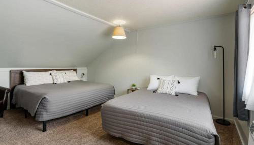 Fife Lake Lodge 2BR Loft with Kitchen & Lake Views - Foto 2