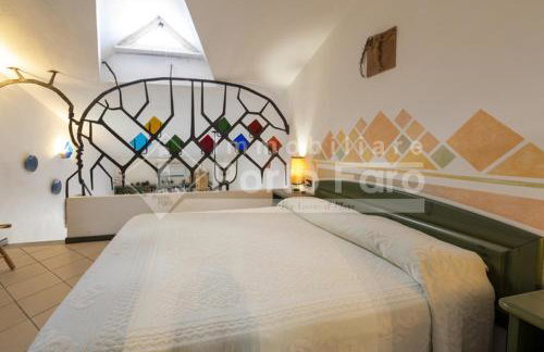 23 BAIA FARO - Trilocale mansardato con ampia terrazza vista mare - Foto 7