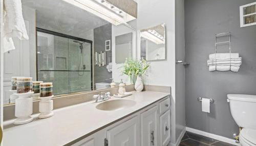 Townhome - Convenient Location - Foto 4