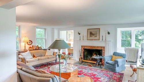 Steps to Downtown Stockbridge Home with Patio! - Foto 4