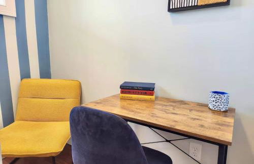 Jennifer's Stylish Apt Private Deck Backyard Oasis - Foto 15