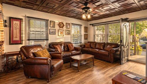 Romantic Nautical Stay in Downtown Wilmington, Cape Fear Inspired, Walkable & Pet-Friendly - Foto 3