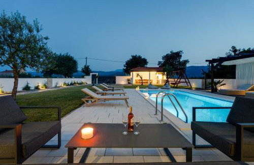 Villa Anja is a 4 bedroom villa with a 32 sqm heated pool near Imotski - Foto 33