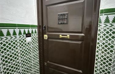 CASA NATY, Espacioso Renovado Apartamento en el Centro de Malaga - Photo 25