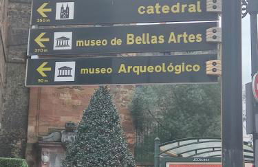 Piso del Paraíso - Parking gratis en el centro de Oviedo - Foto 15