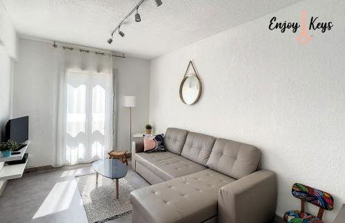 Au pied du Château de l'Empéri - Foto 4