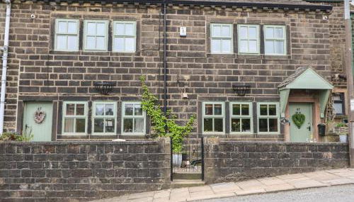 Greenfield Cottage - Photo 1