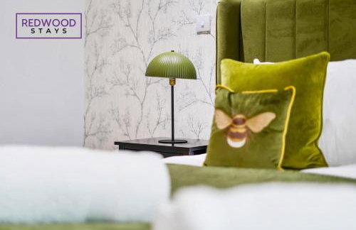 Quality Serviced Apartments in Camberley Town Centre, Free WiFi By Redwood Stays - Foto 6