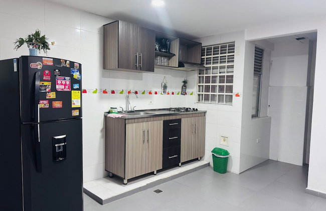Apto Super Cómodo al Norte de la Ciudad - Foto 42