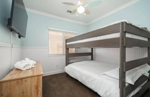 Central Bliss near parks & shops - Photo 18