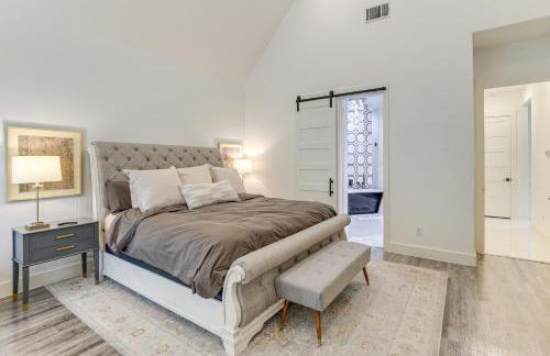 Luxe Retreat w/ Patio & Fenced Yard in Waxahachie! - Foto 19