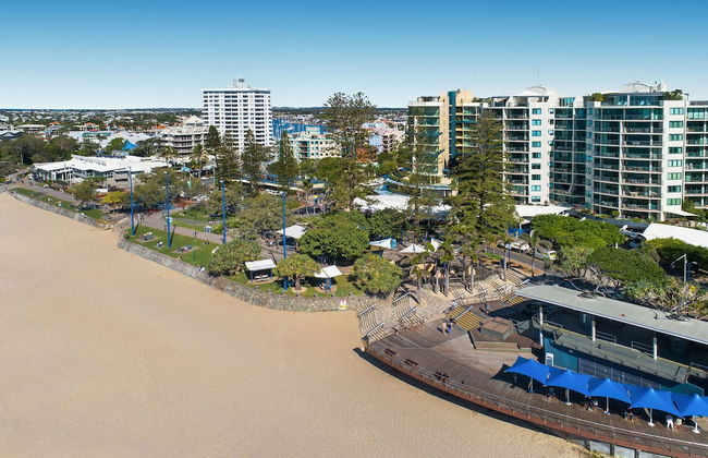 Peninsular Beachfront Resort - Photo 62