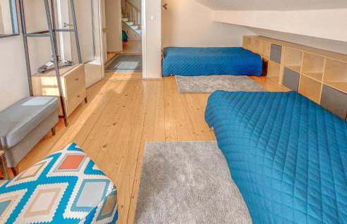 6 Bedroom Amazing Home In Mucharz - Foto 31