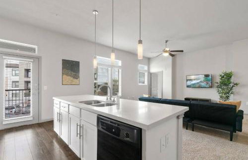 LUX 2B2B Apt Near Heart of Austin with Pool & Parking - Foto 2