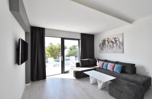 Villa Alexandra - Makarska - Foto 9