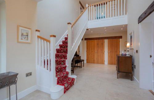 Beautiful mountain views & private hot tub - Foto 16