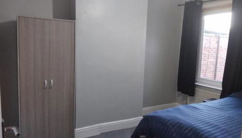 Central 4 Bed Home in Eastleigh! - Foto 3