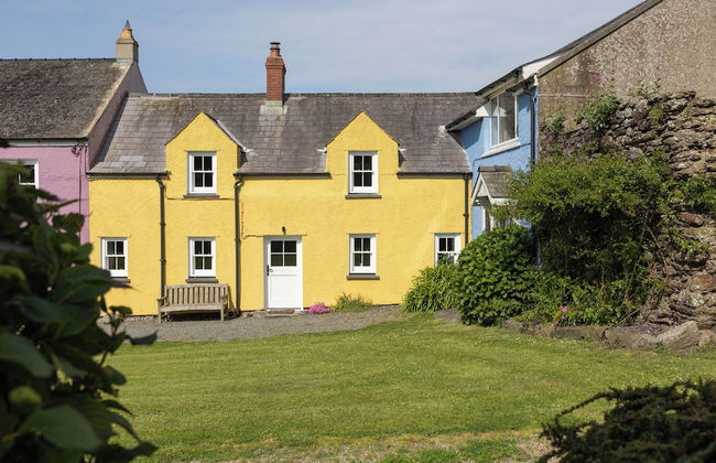 Lovely 2-bed Cottage in St Brides, Pembrokeshire - Foto 1