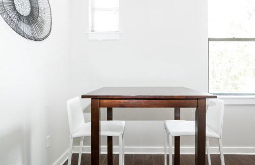 CozySuites MusicRow Astonishing Studio with free parking 37 - Foto 26