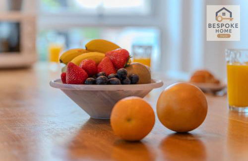 Modern 4 Bed 3 Bath House - 4 Groups with FREE Parking - Central London - Foto 27