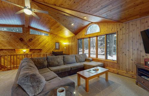 Good Time Inn - Photo 2