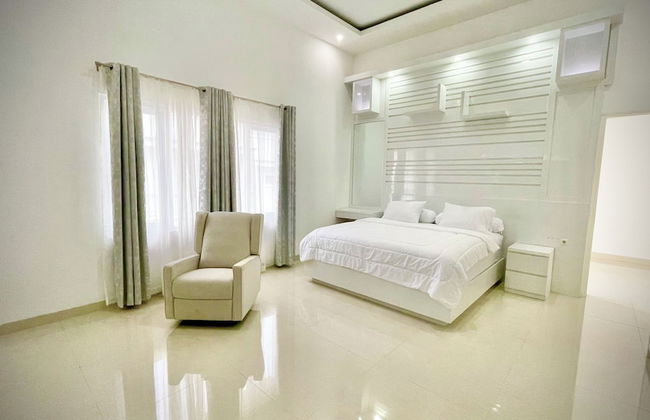 RRR Luxury Villas - Photo 7
