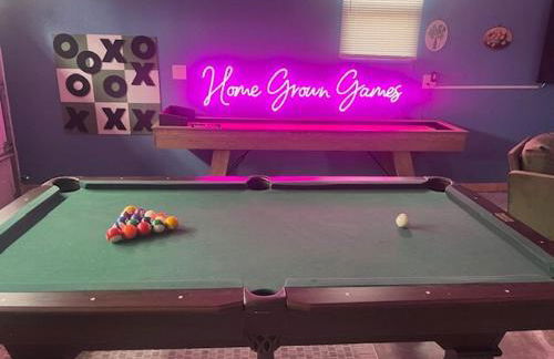 The Prairiehaven 16 Guests, Arcade, Hot Tub, Sauna, Fire Pit - Foto 3