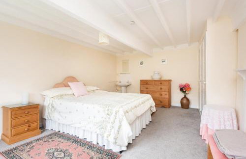 Mill House Fowey set in a creekside hamlet - Photo 15