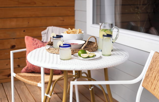 Cherokee by AvantStay – Contemporary Design in a Prime Location - Photo 45