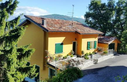 Pietra di Bismantova Short Lets - Foto 1