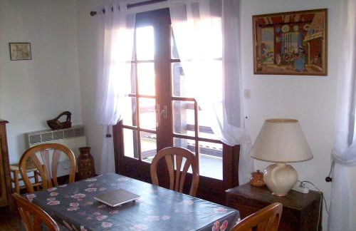 Charmante maison à Puy-l'Évêque avec jardin et balcon - Foto 4