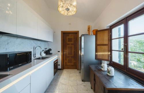 Villa with Pool - Unique Sea View - Free Parking - Foto 17